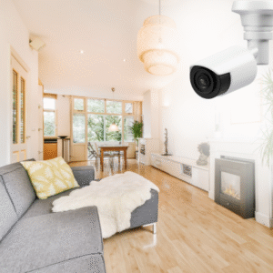 Rumah modern dengan sistem CCTV pintar yang terhubung ke smartphone untuk pemantauan 24 jam.